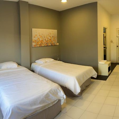 ホテル Shalom Center Chaweng Samui エクステリア 写真